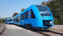 Первый поезд на водородном топливе пущен в Германии